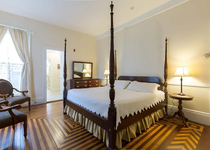 Most Haunted Hotels in Salem for a Chilling Stay