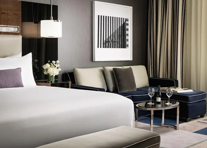 Top Hotels Welcoming 18-Year-Olds in Dallas, Texas