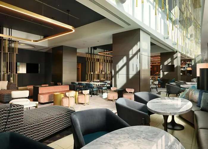 Premier 5 Star Hotels in Downtown Indianapolis
