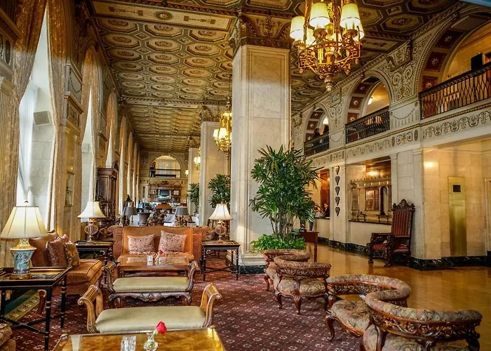 Top Hotels Close to Iroquois Park in Louisville